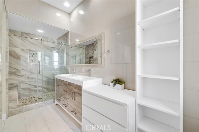 Detail Gallery Image 22 of 36 For 2861 Ballesteros Ln, Tustin,  CA 92782 - 3 Beds | 2/1 Baths