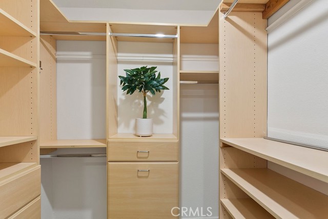 12400 Montecito Road, Seal Beach CA: https://media.crmls.org/medias/b1b85676-4eed-40e2-8d02-51fb2a63580f.jpg