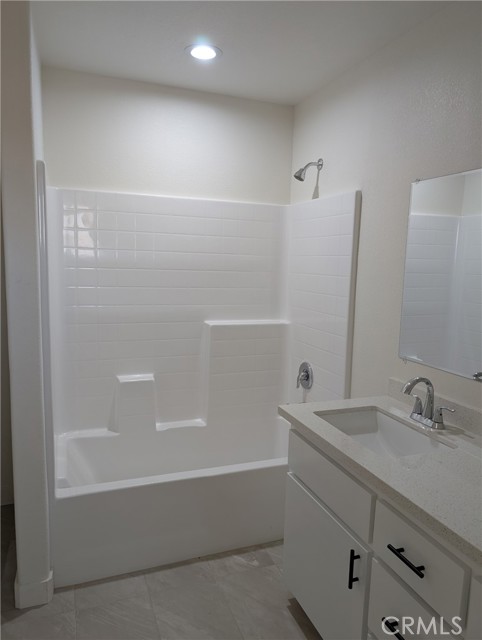 Detail Gallery Image 12 of 25 For 9878 Magnolia Ave, California City,  CA 93505 - 3 Beds | 2 Baths