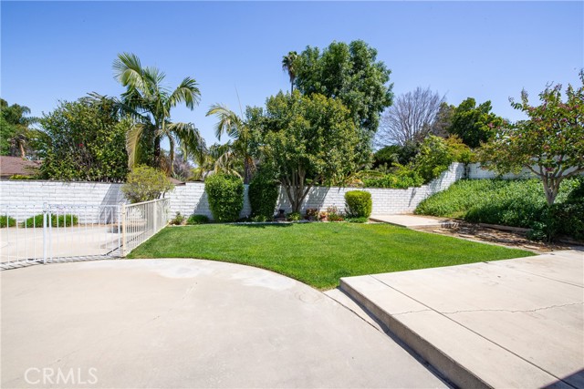 Detail Gallery Image 33 of 43 For 6188 Wimbledon Dr, Riverside,  CA 92506 - 4 Beds | 2 Baths