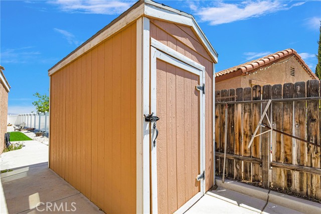 Detail Gallery Image 32 of 38 For 12231 Jason Ln, Victorville,  CA 92395 - 3 Beds | 2 Baths