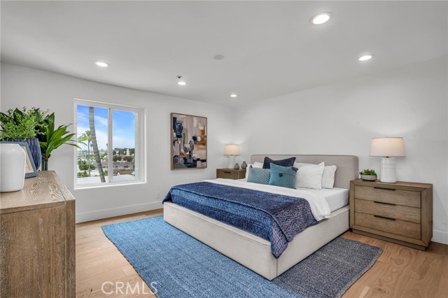 200 S Catalina Avenue, Redondo Beach CA: https://media.crmls.org/medias/b1bd9b0a-a1dc-4f7f-a712-b795bebfd07f.jpg