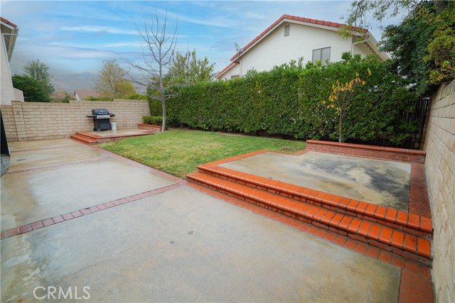 Detail Gallery Image 32 of 42 For 12160 Crystal Ridge Way, Porter Ranch,  CA 91326 - 3 Beds | 2/1 Baths