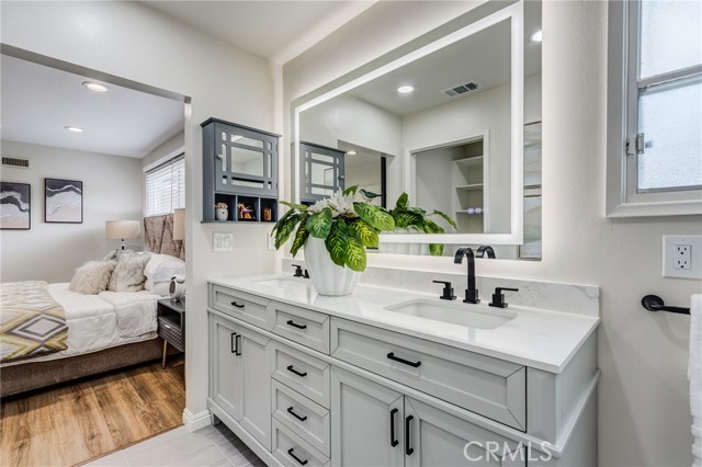 2270 W 231st Street, Torrance CA: https://media.crmls.org/medias/b1be2a9f-60bf-4ad6-8905-b66f6c064df8.jpg