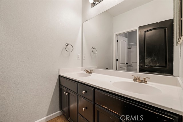 360 El Dorado Avenue, Willows CA: https://media.crmls.org/medias/b1be6977-bcdd-4e64-b986-da05b840141a.jpg