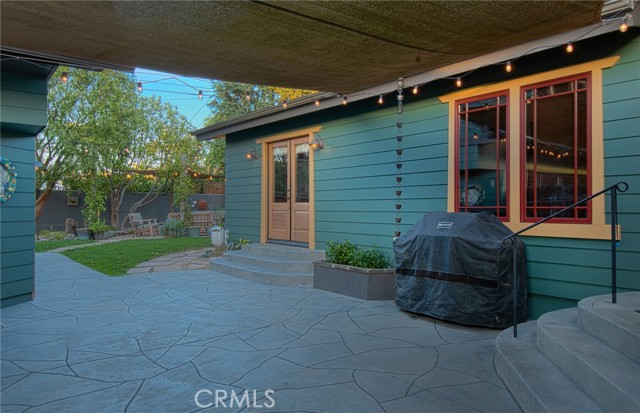 Detail Gallery Image 32 of 41 For 330 Colleen Pl, Costa Mesa,  CA 92627 - 4 Beds | 3 Baths