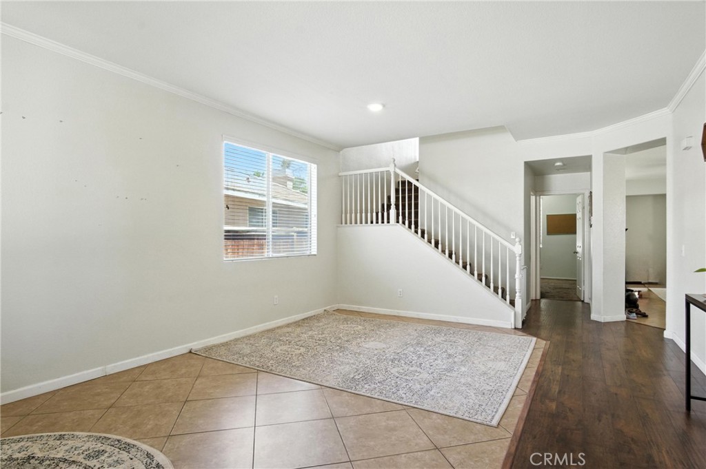 MLS #IV25153304 img 3