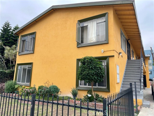 Front Image Thumbnail for CRWS25229107