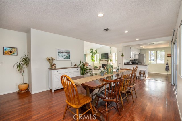 Detail Gallery Image 10 of 21 For 11491 Benton St, Loma Linda,  CA 92354 - 3 Beds | 2 Baths