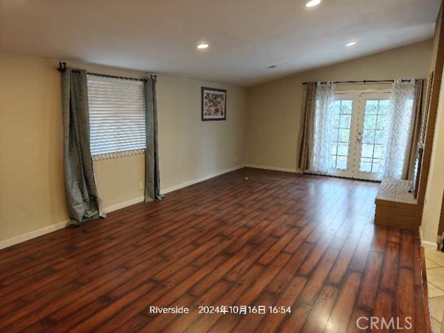 Image 5 of 13 For 6790 El Cajon Drive