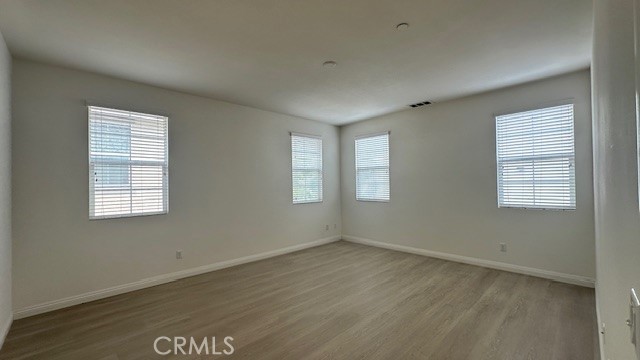 Detail Gallery Image 9 of 13 For 2955 S via Belamaria, Ontario,  CA 91762 - 5 Beds | 3 Baths