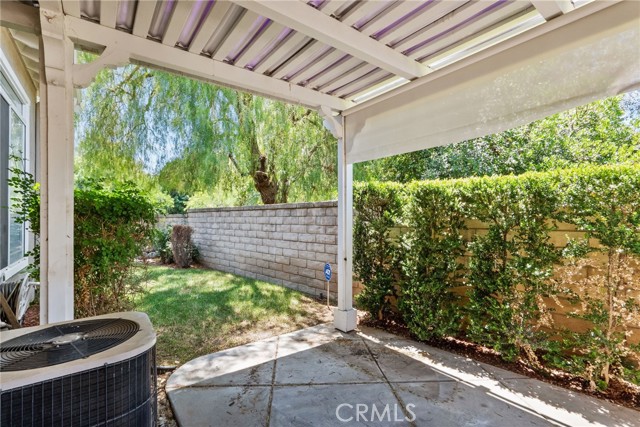 27017 Big Rapids, Valencia CA: https://media.crmls.org/medias/b1c258b8-5fa3-4d81-95aa-541a0224ebfc.jpg