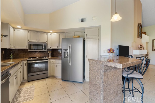 41497 Princeville Lane, Palm Desert, CA 92211