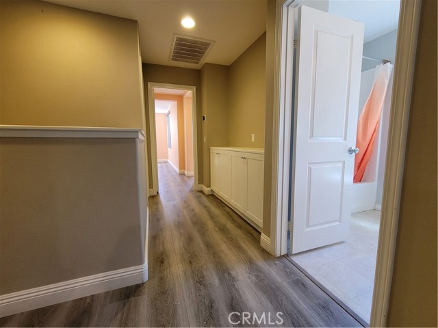 56 Linden Lane, Temple City CA: https://media.crmls.org/medias/b1c379e3-dd2e-4081-9cf4-54d18392c13d.jpg