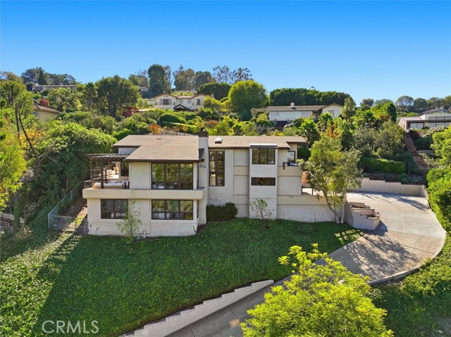 Detail Gallery Image 2 of 66 For 5204 Middlecrest Rd, Rancho Palos Verdes,  CA 90275 - 4 Beds | 3 Baths