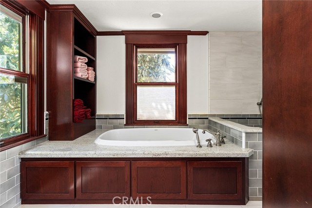 Detail Gallery Image 23 of 74 For 1344 1st, Oroville,  CA 95965 - 4 Beds | 5 Baths