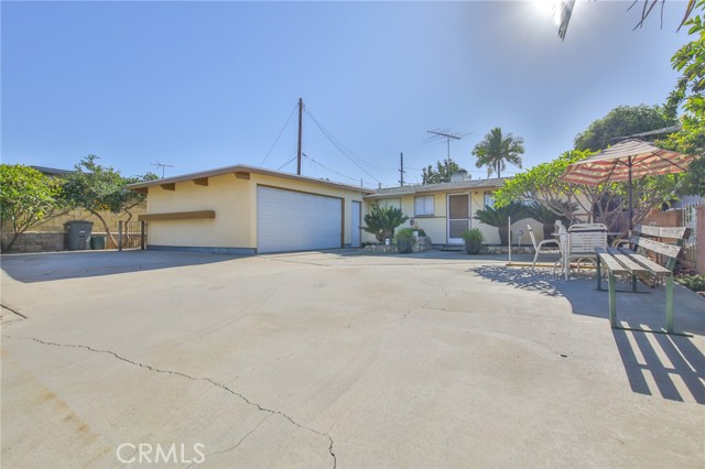 Detail Gallery Image 3 of 45 For 13856 Muroc St, La Mirada,  CA 90638 - 4 Beds | 2 Baths