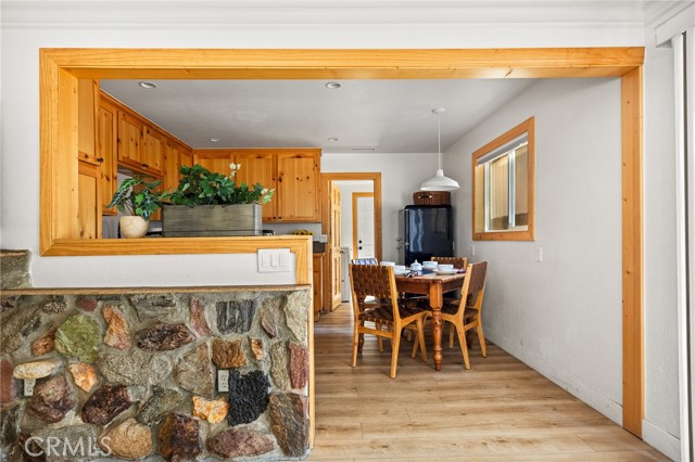 Detail Gallery Image 10 of 27 For 244 Greenspot Rd, Big Bear City,  CA 92314 - 2 Beds | 1 Baths