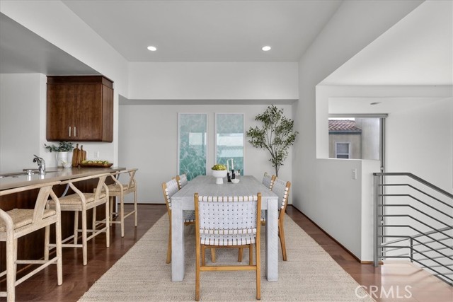 1130 Prospect Ave, Hermosa Beach, California 90254, 4 Bedrooms Bedrooms, ,3 BathroomsBathrooms,Residential,For Sale,Prospect Ave,SB25036806