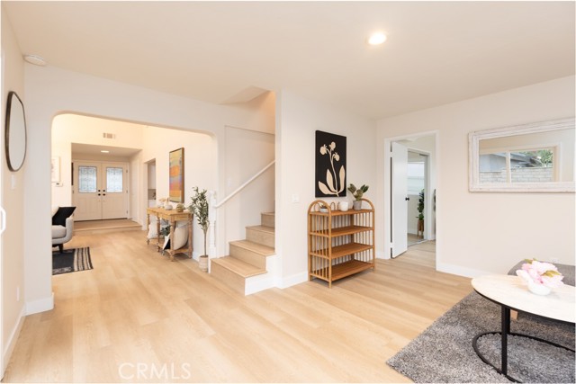 24595 Alcoba Drive, Mission Viejo CA: https://media.crmls.org/medias/b1c7c929-c540-43a4-89ca-b4496c5b134c.jpg