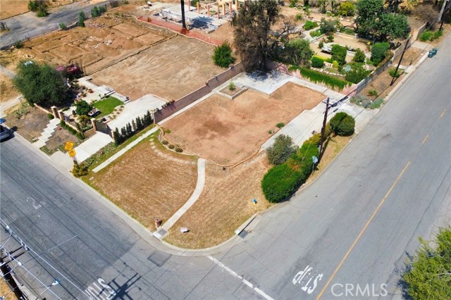 287 287 E Calaveras, Altadena CA: https://media.crmls.org/medias/b1c80c54-f5ee-43a8-8cd6-99b3e0a58d5f.jpg