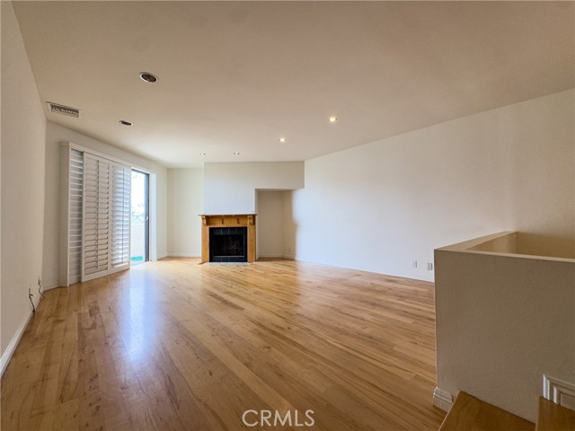 7301 Vista Del Mar Avenue, Playa del Rey CA: https://media.crmls.org/medias/b1c81b31-f241-44db-a654-15dd8a183b01.jpg