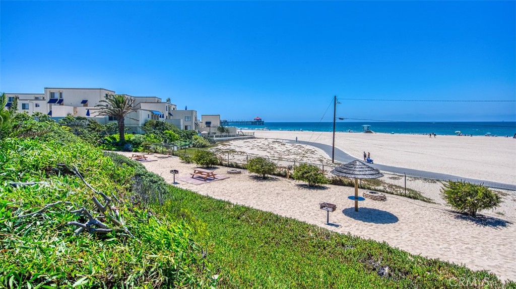 MLS #OC25238800 image #30