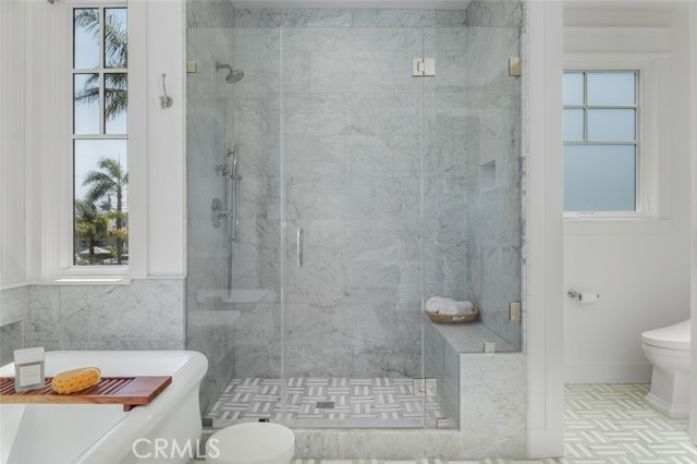 Detail Gallery Image 45 of 75 For 153 Granada Ave, Long Beach,  CA 90803 - 5 Beds | 4 Baths