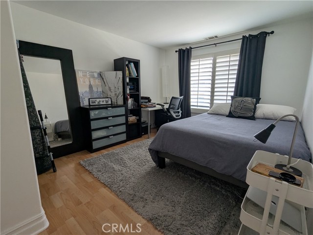 47 Red Bud, Aliso Viejo CA: https://media.crmls.org/medias/b1c8b2b1-705e-46e8-be8a-0e99424b3c08.jpg