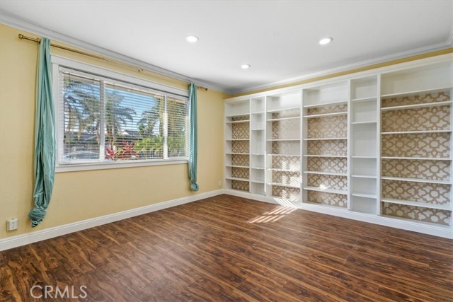 Detail Gallery Image 4 of 34 For 17222 Wall, Carson,  CA 90746 - 4 Beds | 2 Baths