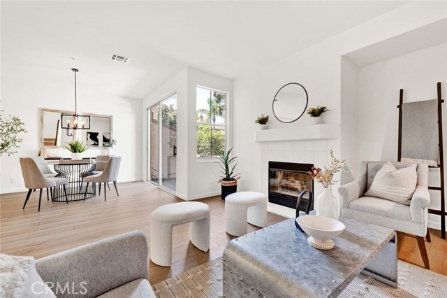 3337 E Rosedale Lane, Orange CA: https://media.crmls.org/medias/b1cdf272-75ce-43d3-8b5d-7ccdc8cd98de.jpg