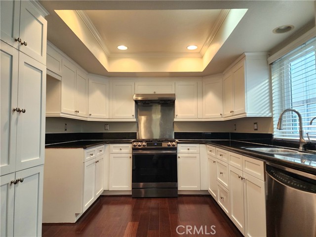 145 Bonita Street, Arcadia CA: https://media.crmls.org/medias/b1ce933c-90d8-4e97-865e-e4d71017998e.jpg