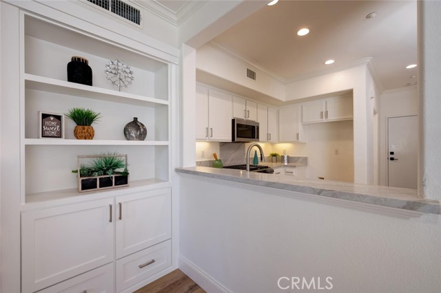 Detail Gallery Image 14 of 75 For 6 Edgartown St, Ladera Ranch,  CA 92694 - 3 Beds | 2/1 Baths