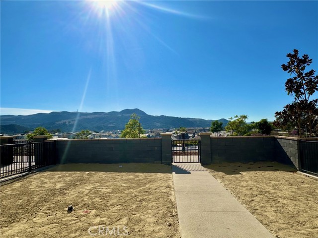 Detail Gallery Image 7 of 47 For 121 Ruby Road, Rancho Mission Viejo,  CA 92694 - 3 Beds | 3 Baths