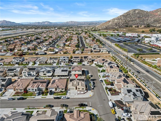 Image 33 of 36 For 718 Torrey Court