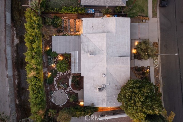 Detail Gallery Image 51 of 56 For 4835 Almidor Ave, Woodland Hills,  CA 91364 - 5 Beds | 3 Baths