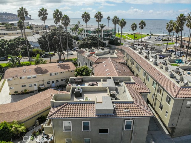 208 Calle Miramar, Redondo Beach, California 90277, 4 Bedrooms Bedrooms, ,3 BathroomsBathrooms,Residential,Sold,Calle Miramar,SB21214218