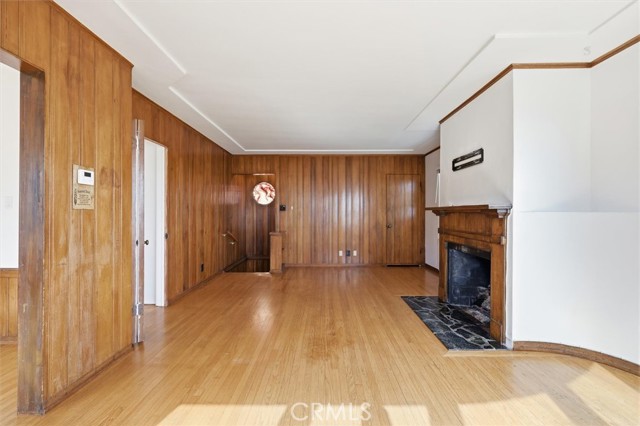 315 33rd, Manhattan Beach, California 90266, 2 Bedrooms Bedrooms, 0 ,2 BathroomsBathrooms,Residential,For Sale,33rd,0,SB26105539