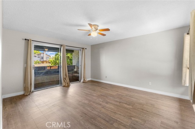 1310 Brentwood Circle, Corona CA: https://media.crmls.org/medias/b1d14d7a-ff0d-401d-ab8f-f81d99a49159.jpg