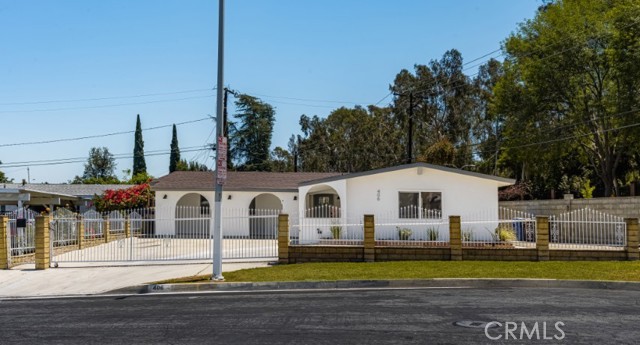 Detail Gallery Image 2 of 23 For 406 Bandon Ave, La Puente,  CA 91744 - 3 Beds | 2 Baths