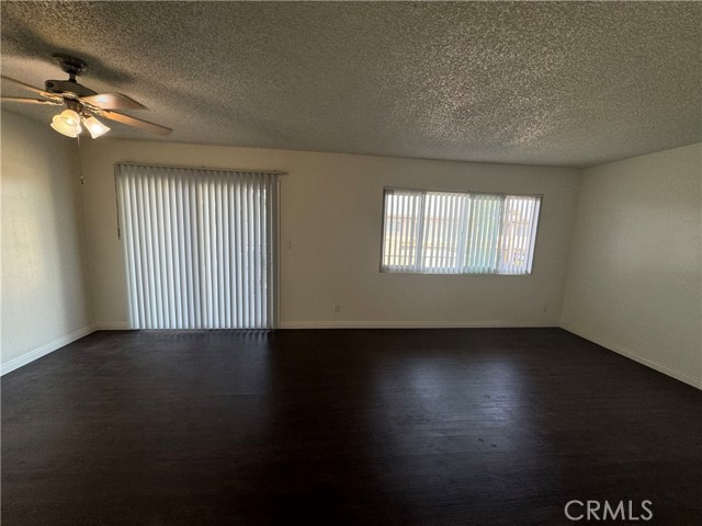 Detail Gallery Image 3 of 16 For 3649 Emerald St #127,  Torrance,  CA 90503 - 1 Beds | 1 Baths