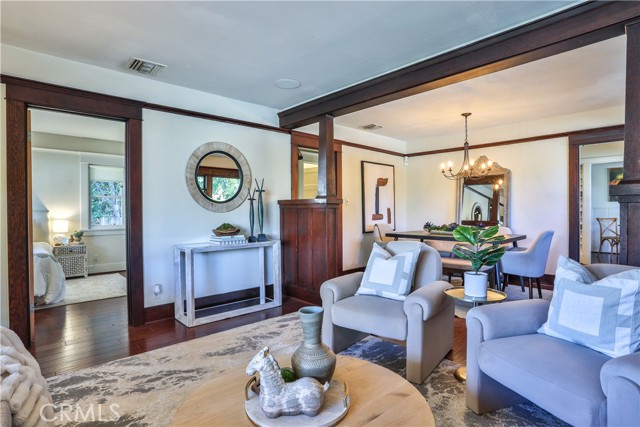 Detail Gallery Image 7 of 40 For 290 W 12th Street, Claremont,  CA 91711 - 3 Beds | 2 Baths