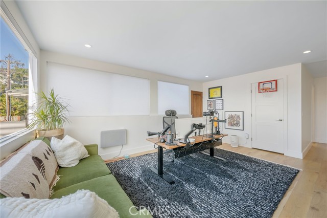 Detail Gallery Image 28 of 53 For 274 Grandview, Laguna Beach,  CA 92651 - 7 Beds | 7 Baths