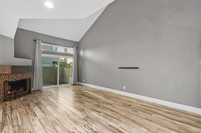 Detail Gallery Image 4 of 35 For 510 S Hollydale, Anaheim Hills,  CA 92808 - 3 Beds | 3 Baths