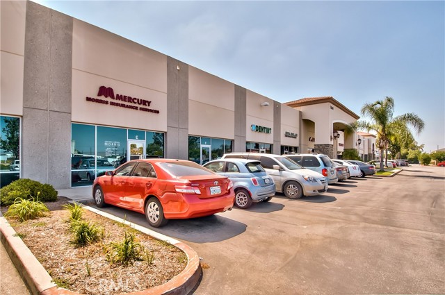 13641 Central Avenue, Chino, California 91710, ,Commercial Lease,For Rent,13641 Central Avenue,CRIV25134593