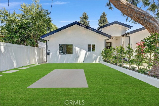 Detail Gallery Image 4 of 10 For 7508 1/2 Claire Ave, Reseda,  CA 91335 - 1 Beds | 1 Baths
