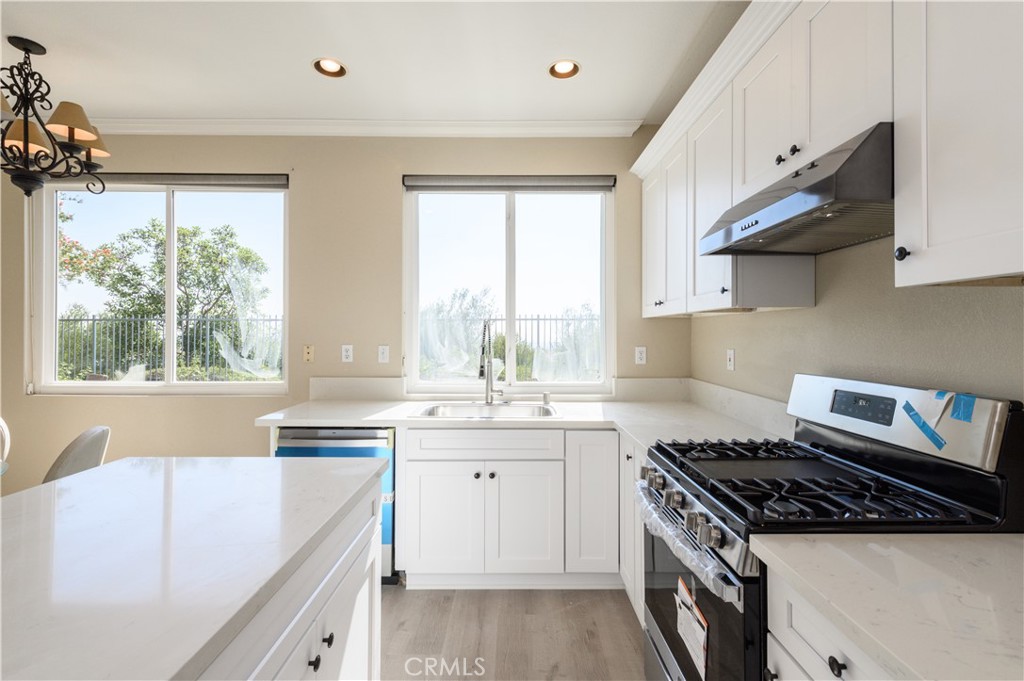 B1d522c5 0f65 47e6 B7b9 4d051524d084