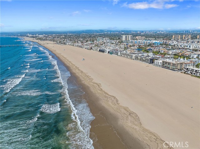 Detail Gallery Image 3 of 51 For 4600 via Dolce #206,  Marina Del Rey,  CA 90292 - 2 Beds | 2 Baths