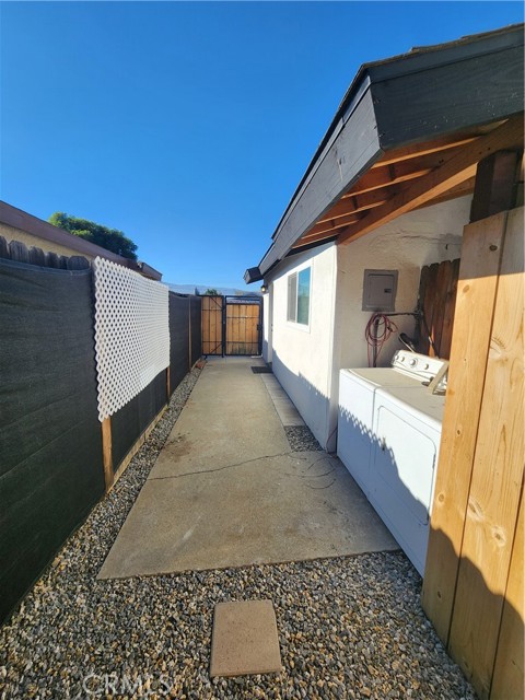 Detail Gallery Image 19 of 19 For 3741 Windsong #B,  Corona,  CA 92879 - 1 Beds | 1 Baths