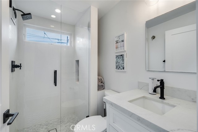 Detail Gallery Image 9 of 18 For 1259 S Coast Hwy #APT B,  Laguna Beach,  CA 92651 - 2 Beds | 2 Baths